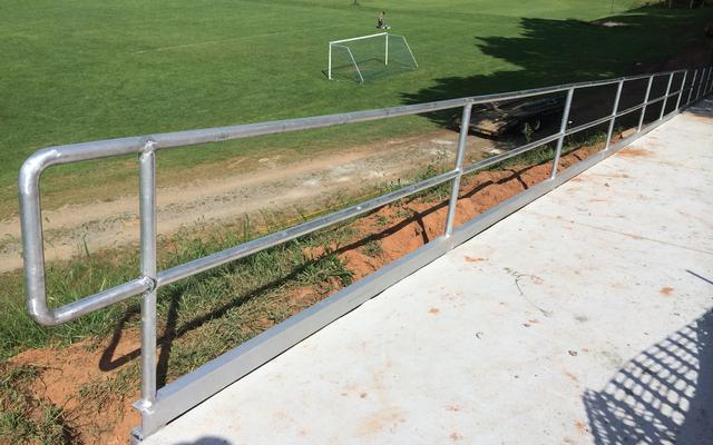 aluminum handrail